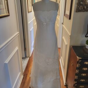 Vintage Blumarine Silk Organza & Chantilly Lace Tiered Wedding Gown